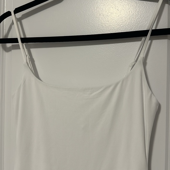 ARITZIA - Contour - Cami Maxi - Size medium - Picture 2 of 3